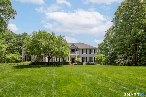 $1,600,000 | 73 Harpsichord Turnpike, Stamford, CT 06903