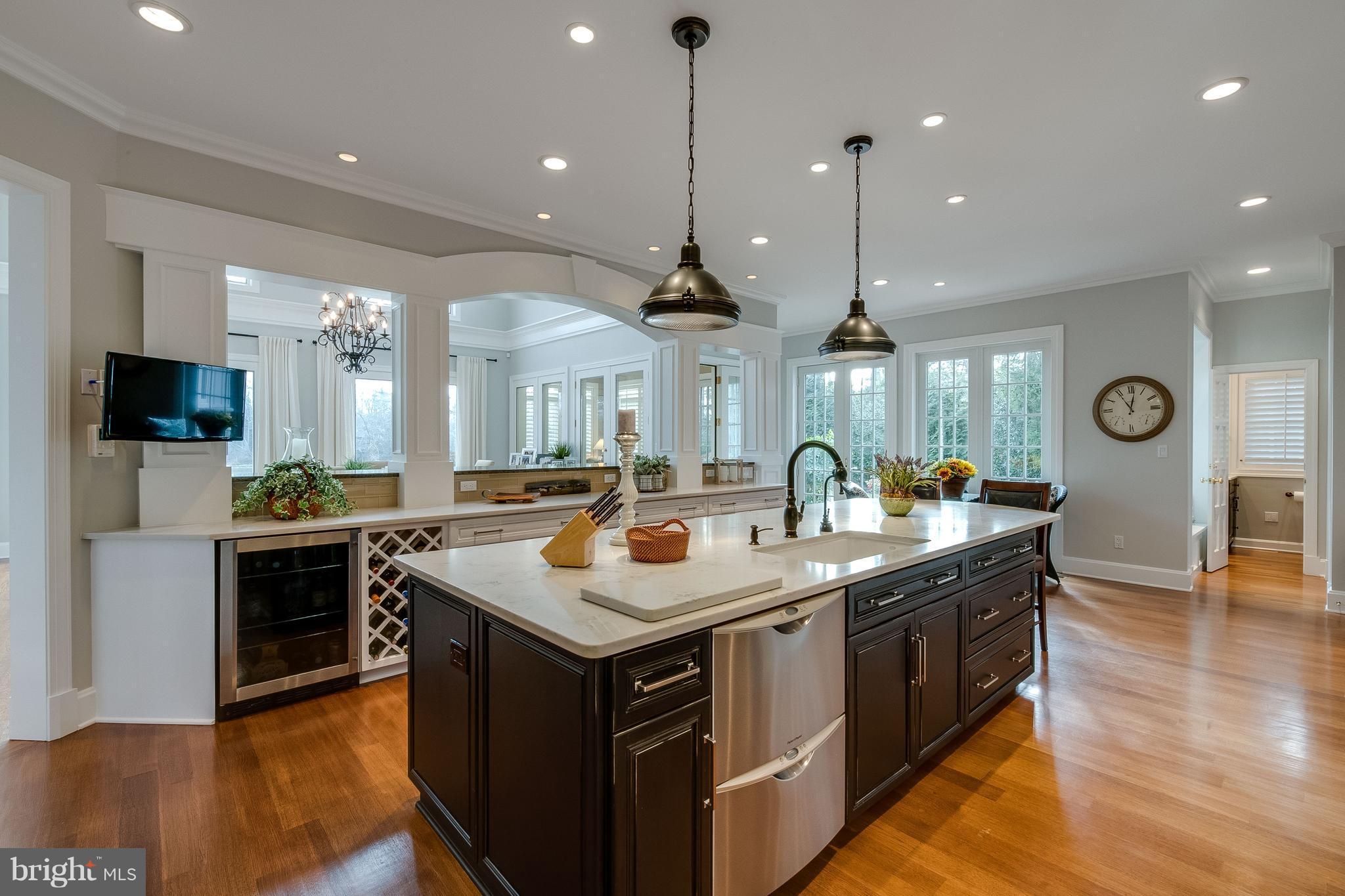 49 Poplar Point Road Edgewater, MD 21037 - Photo 7 of 30 GORGEOUS!