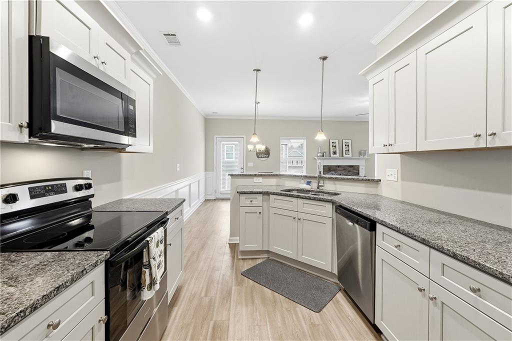 334 Melody Lane Cartersville, GA 30121 - Photo 11 of 31