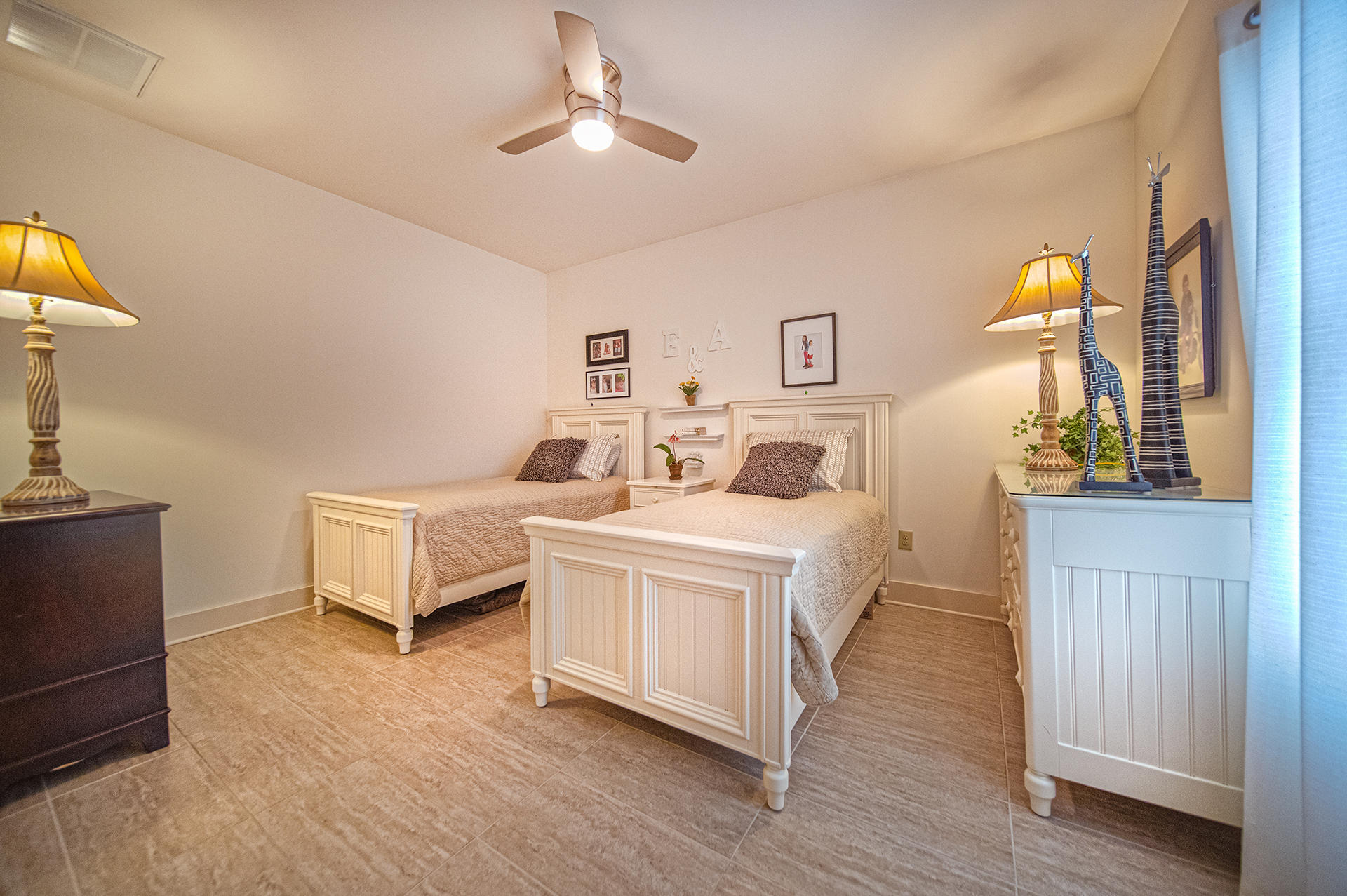 1350 Smith Mountain Road Penhook, VA 24137 - Photo 22 of 40 Guest room one