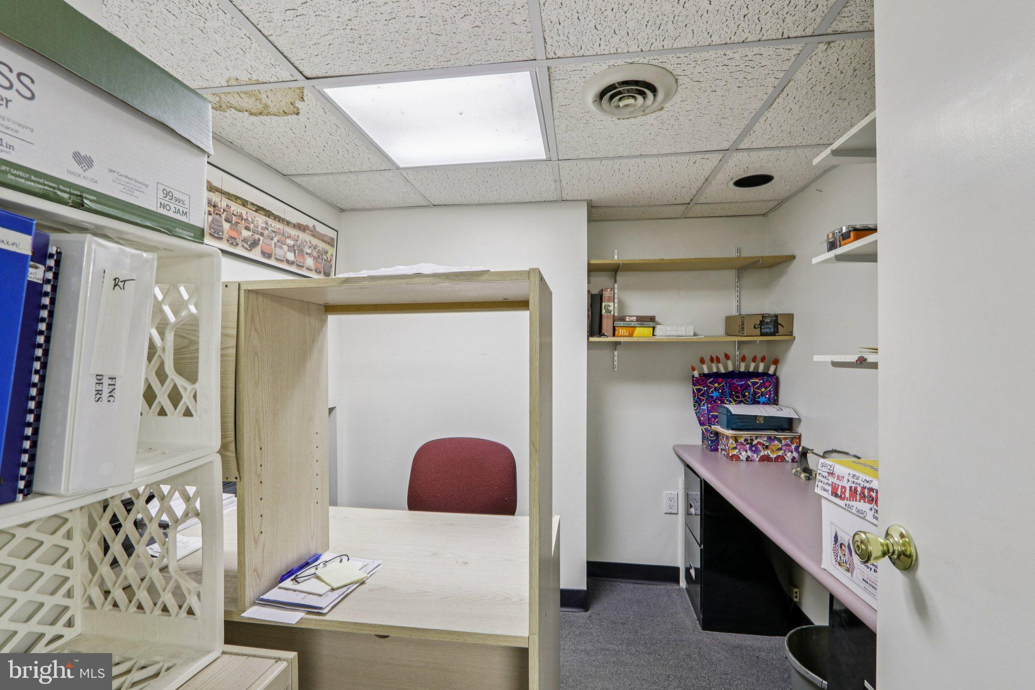 708 Meetinghouse Road Elkins Park, PA 19027 - Photo 32 of 38 a room with furniture and window
