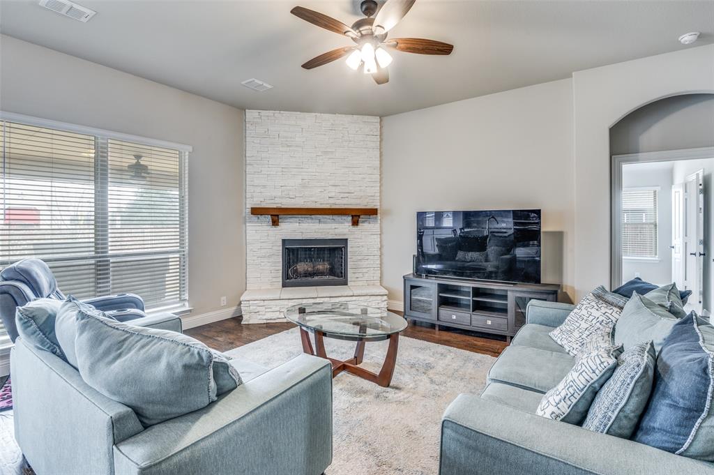 734 Staghorn Street Midlothian, TX 76065 - Photo 7 of 25