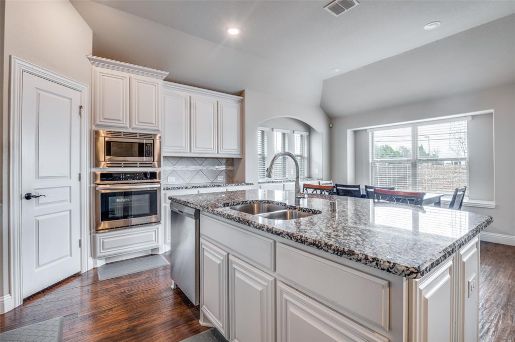 734 Staghorn Street Midlothian, TX 76065 - Photo 9 of 25