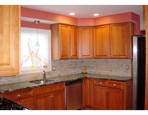 3 Colby Street, Unit 3 Belmont, MA 02478 - Photo 7 of 14 Gallery Image 7