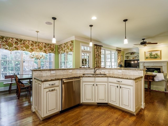 3430 Redbud Lane Raleigh, NC 27607 - Photo 14 of 29 Photo 14