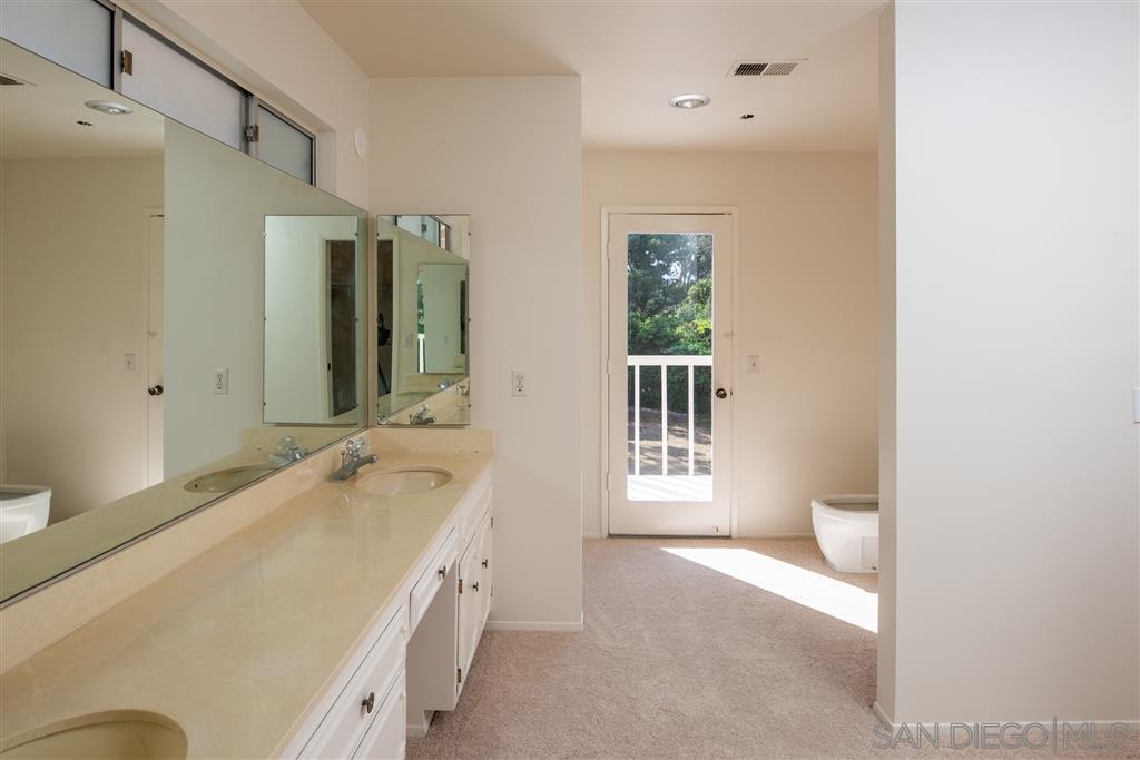 2019 Cordero Road Del Mar, CA 92014 - Photo 17 of 25