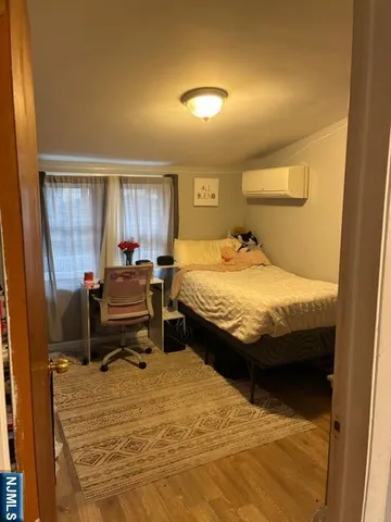 $2,600 | 433 Holly Avenue, Unit 2, Paramus, NJ 07652