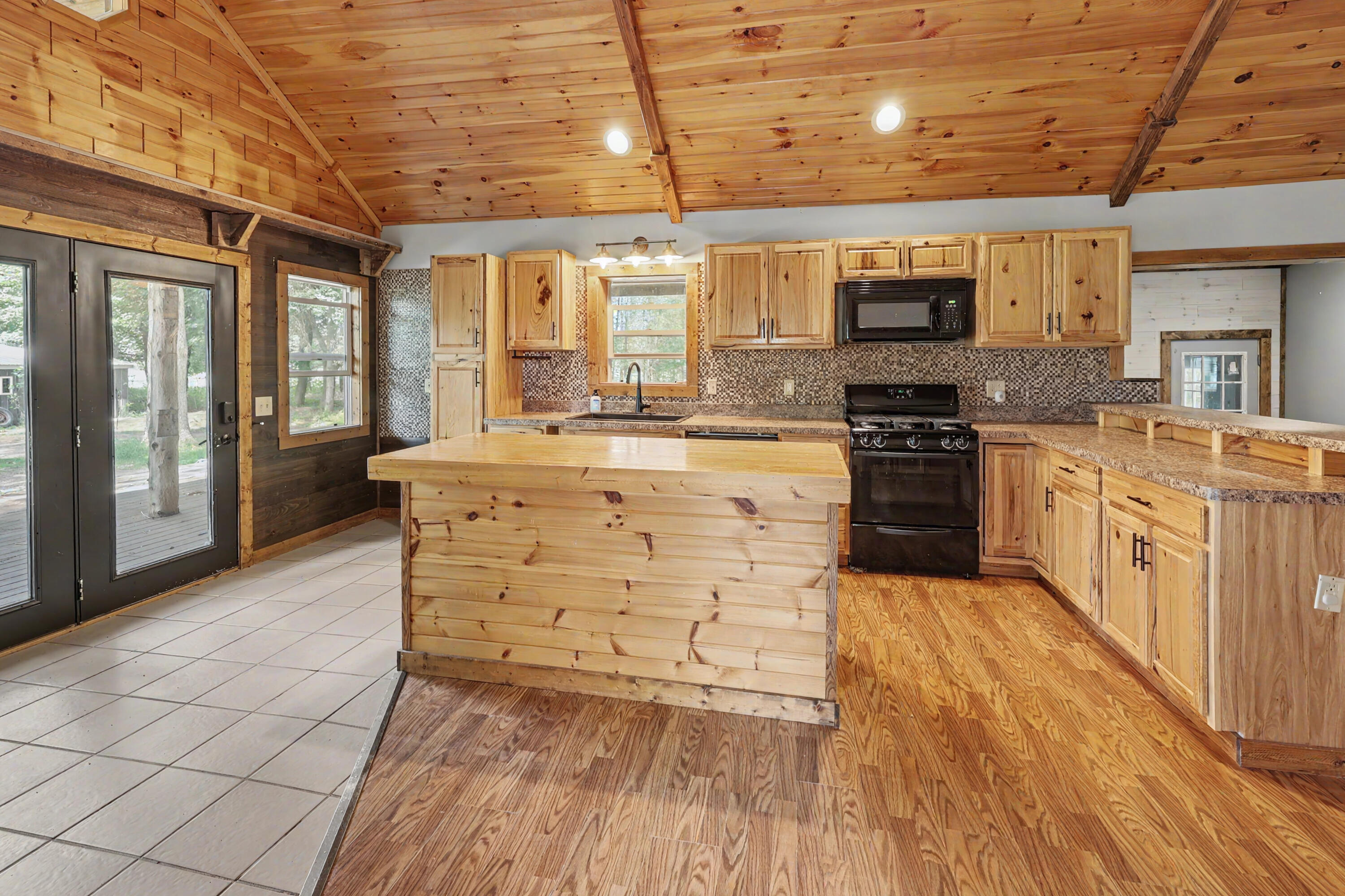 6854 East Garfield Road Hesperia, MI 49421 - Photo 4 of 40 3G8A0749