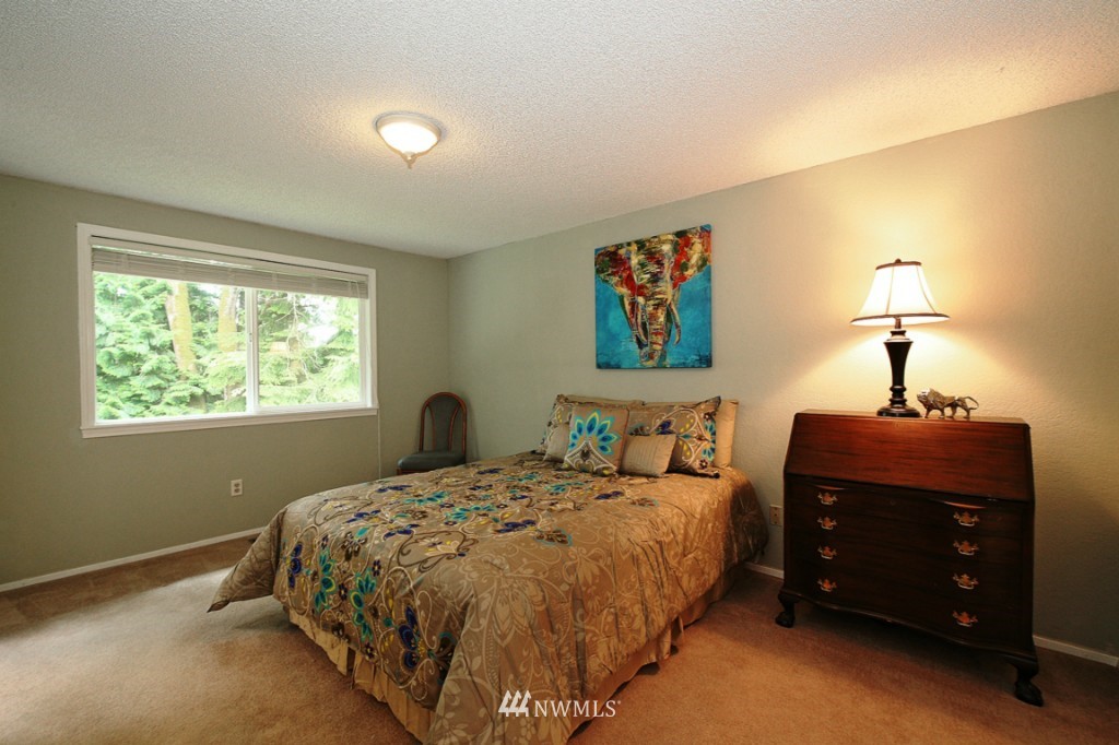 2010 171st Place Southeast Bothell, WA 98012 - Photo 16 of 25 Gallery Image 16