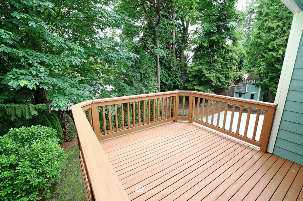 2010 171st Place Southeast Bothell, WA 98012 - Photo 25 of 25 Gallery Image 25