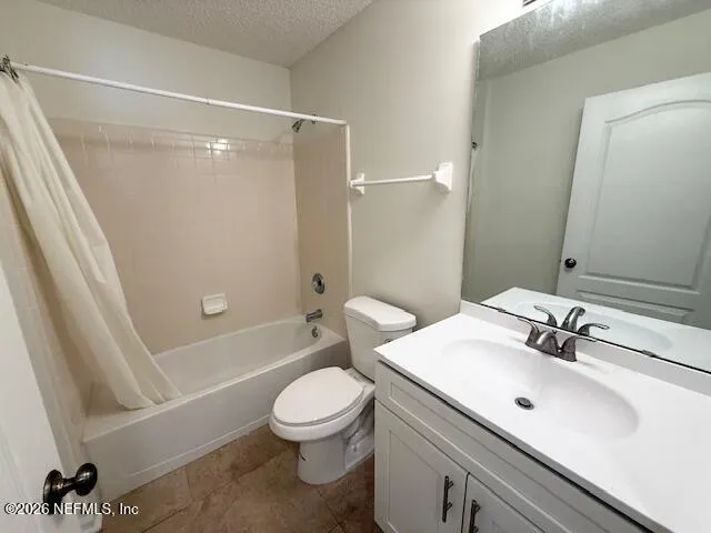 $2,300 | 732 Grand Parke Drive, St. Johns, FL 32259