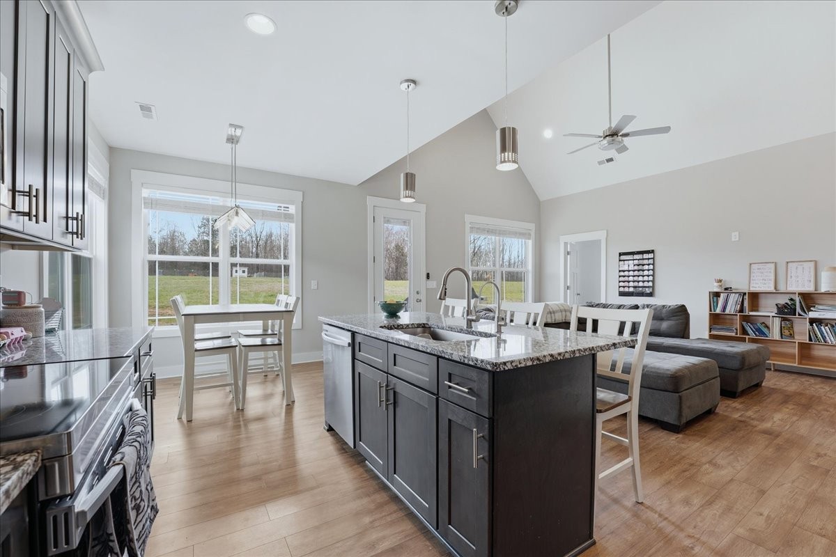 1637 Smartt Station Road Morrison, TN 37357 - Photo 11 of 51 Gallery Image 11