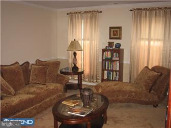 208 Flint Road Langhorne, PA 19047 - Photo 2 of 12 Living Room