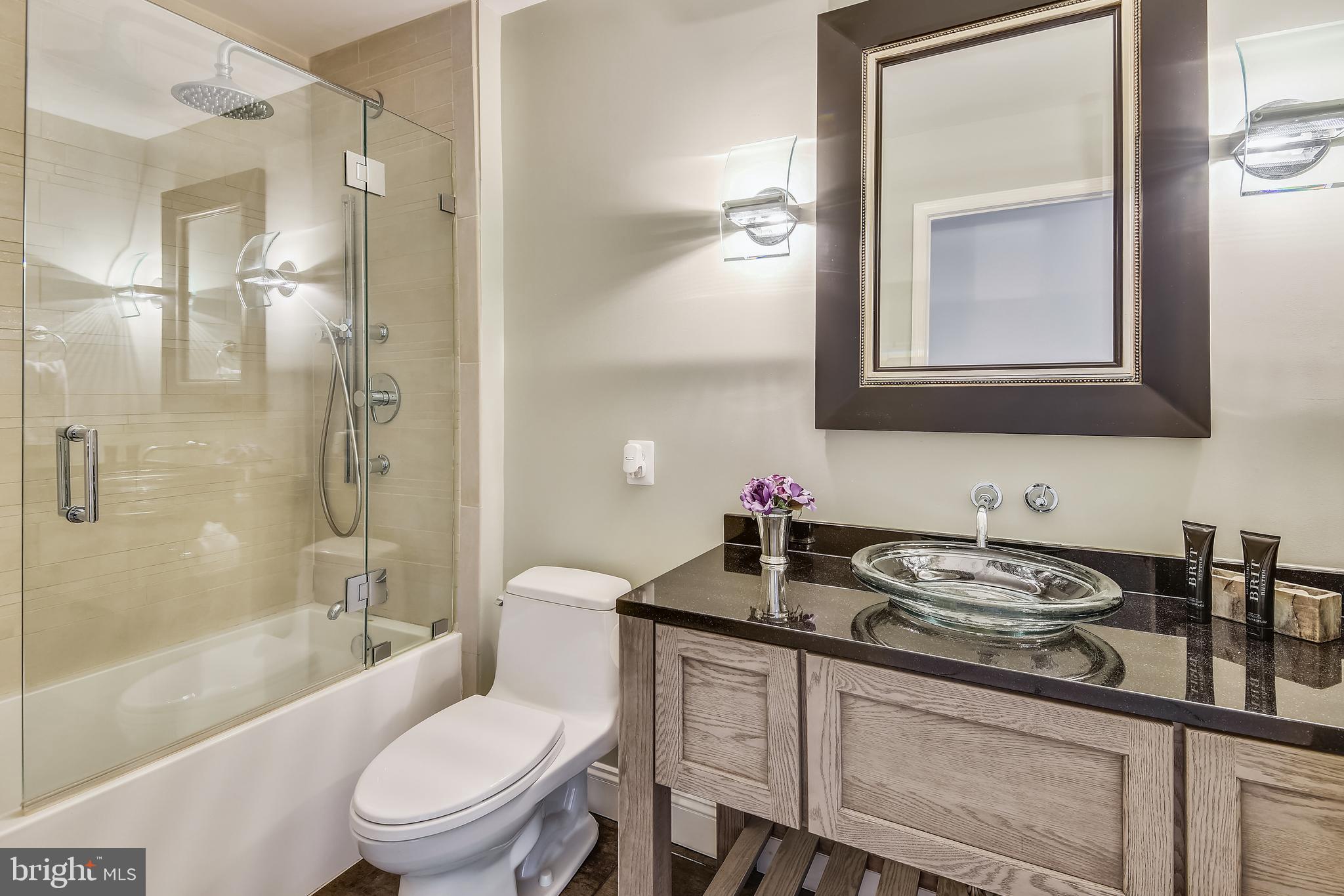 1704 Raleigh Hill Road Vienna, VA 22182 - Photo 22 of 42 Renovated Bathroom