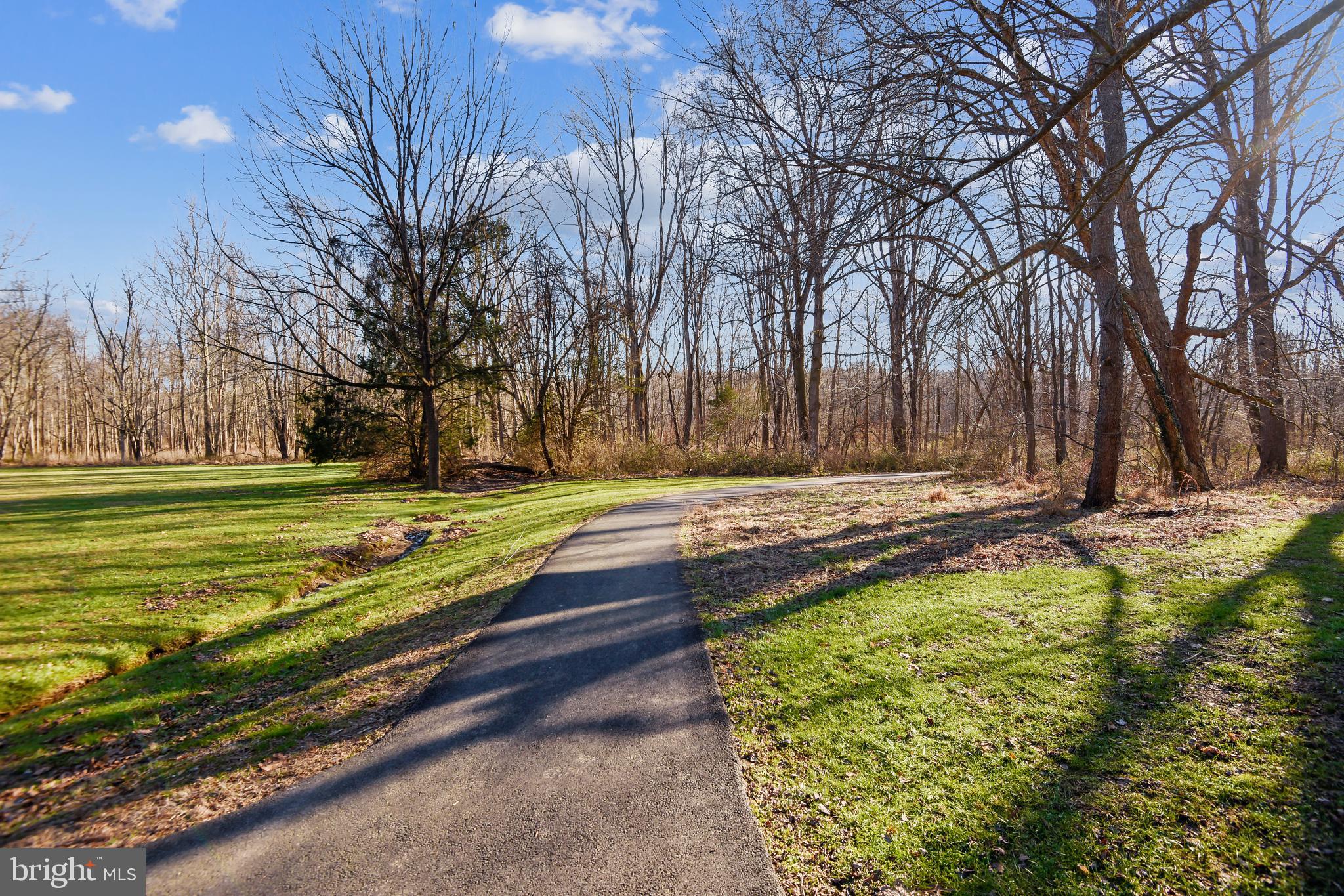 1704 Raleigh Hill Road Vienna, VA 22182 - Photo 41 of 42 Path to the W&OD Trail
