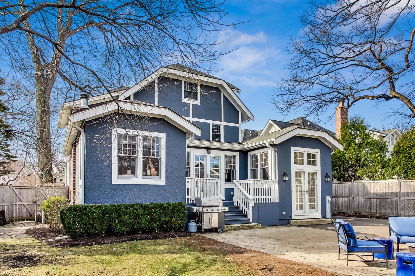 Undisclosed Address Winnetka, IL 60093 - Photo 4 of 10