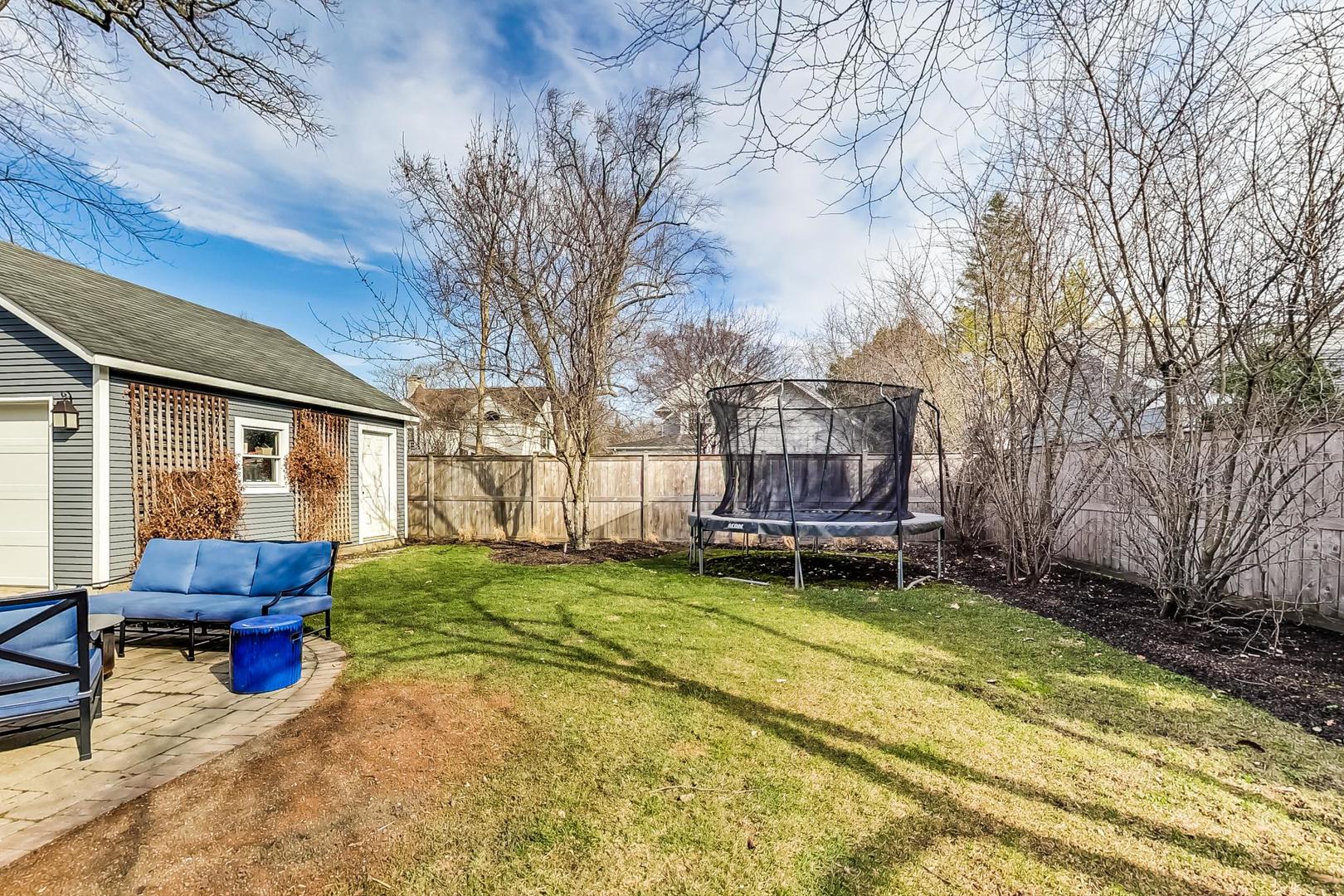 Undisclosed Address Winnetka, IL 60093 - Photo 9 of 10