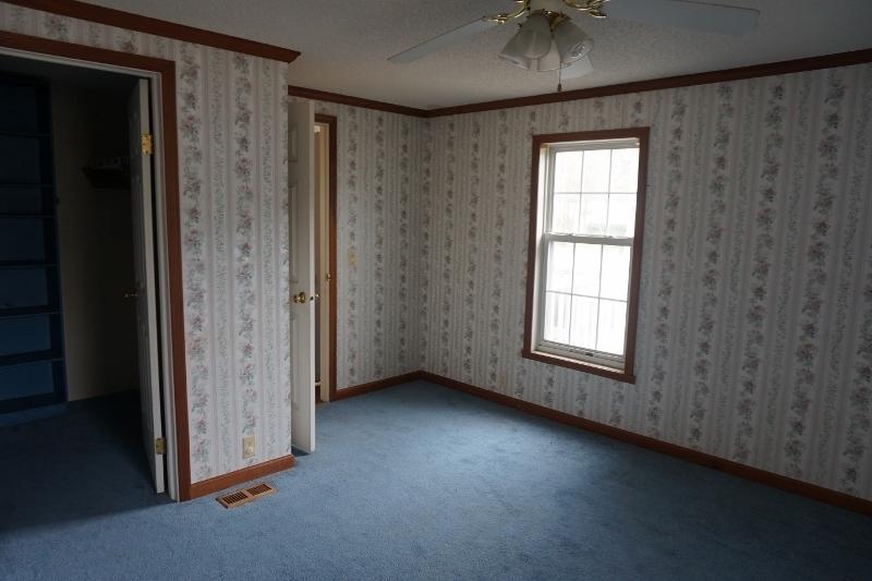 638 Barn Road Bonneau, SC 29431 - Photo 8 of 10 DSC04513 (800x533)