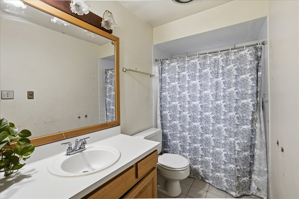 18326 Bock Road Lansing, IL 60438 - Photo 21 of 25