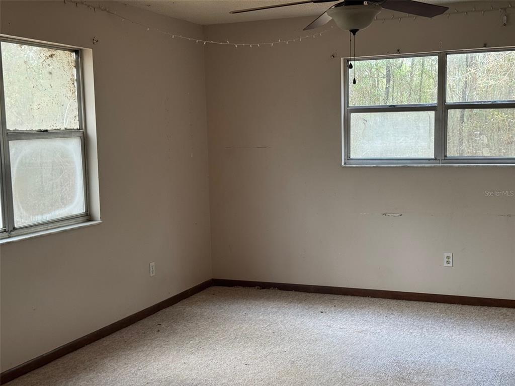 5435 Southwest 204th Avenue Dunnellon, FL 34431 - Photo 15 of 32