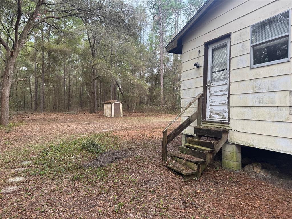 5435 Southwest 204th Avenue Dunnellon, FL 34431 - Photo 9 of 32