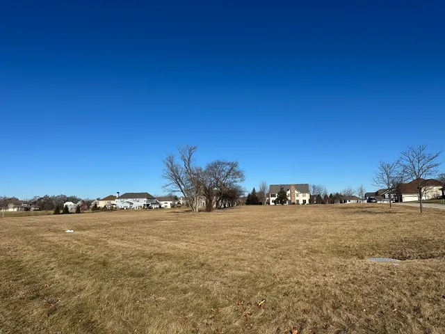 $145,900 | 24659 Blue Aster Lane, Lake Barrington, IL 60010