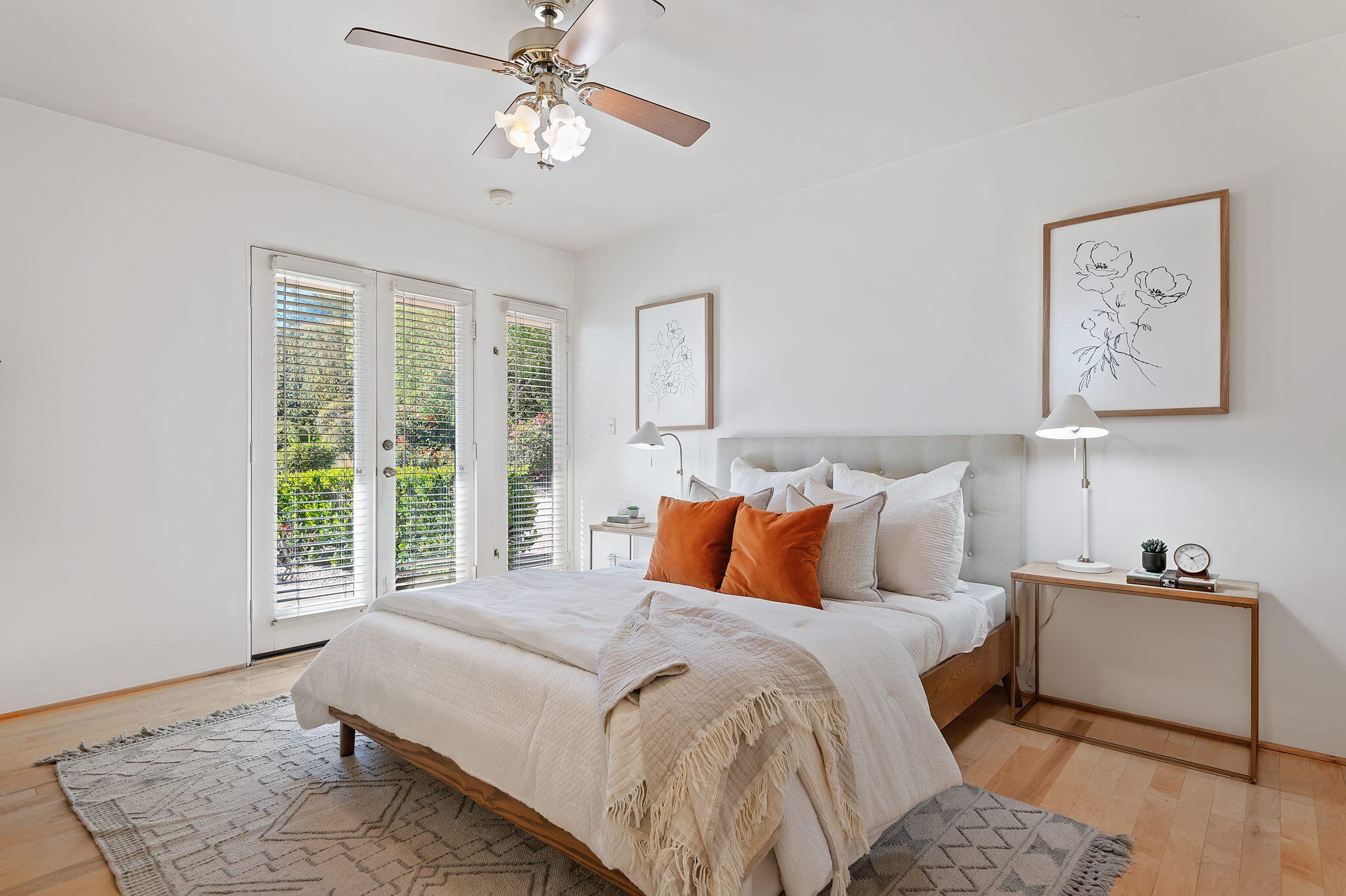 1060 Las Alturas Road Santa Barbara, CA 93103 - Photo 22 of 52 Bedroom 3