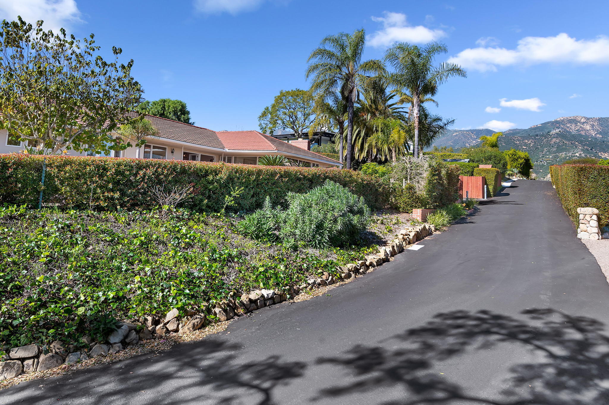 1060 Las Alturas Road Santa Barbara, CA 93103 - Photo 35 of 52 Private Road