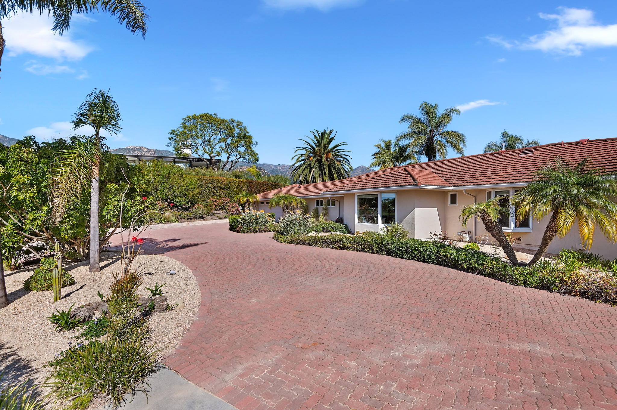 1060 Las Alturas Road Santa Barbara, CA 93103 - Photo 51 of 52 2-web-or-mls-02 - Exterior View