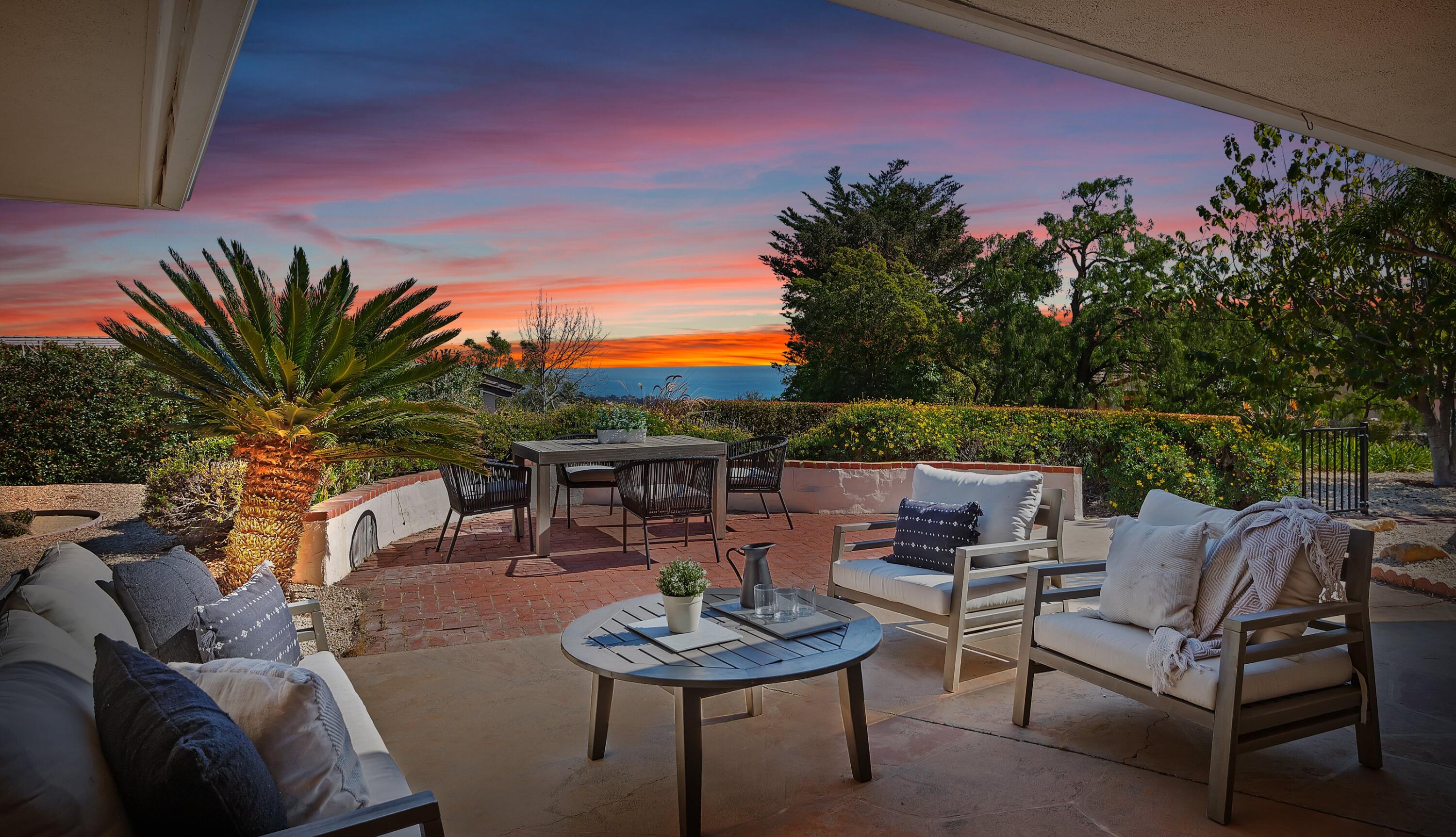 1060 Las Alturas Road Santa Barbara, CA 93103 - Photo 7 of 52 print_02 - Patio (Virtual Twilight)
