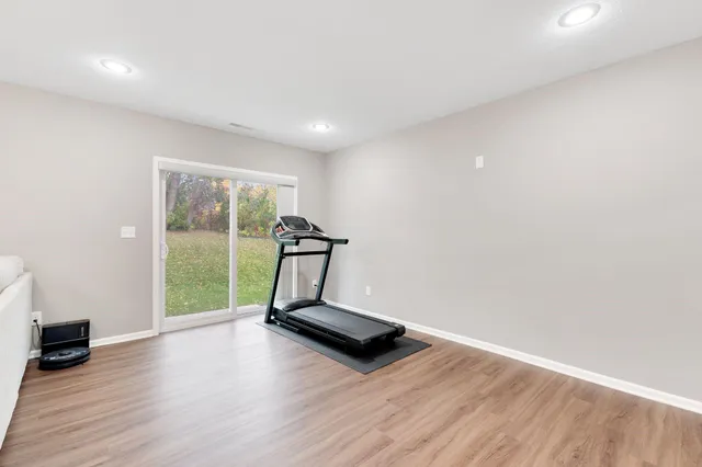 $599,900 | 1284 Meadow Lane South, Shakopee, MN 55379