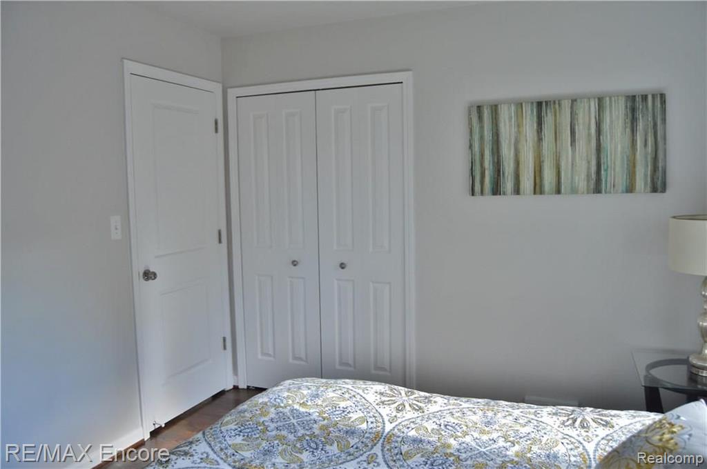 31215 West Rutland Street Beverly Hills, MI 48025 - Photo 18 of 26