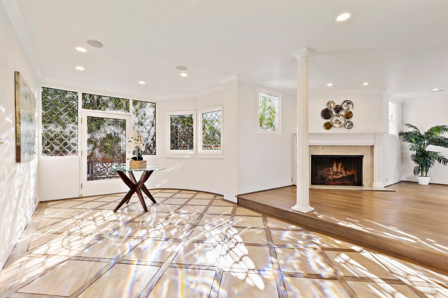 1035 Lancaster Road Hillsborough, CA 94010 - Photo 12 of 50 Gallery Image 12