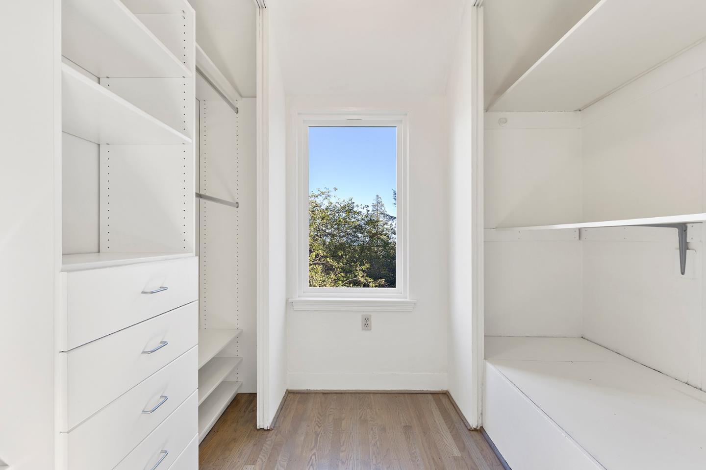 1035 Lancaster Road Hillsborough, CA 94010 - Photo 38 of 50 Gallery Image 38