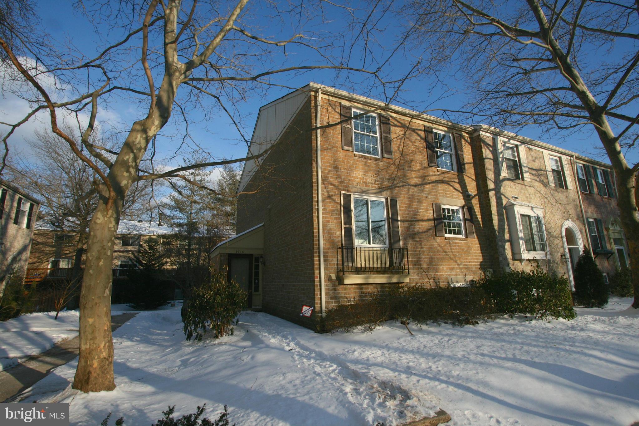 9716 Early Spring Way Columbia, MD 21046 - Photo 1 of 20 Exterior (Front)