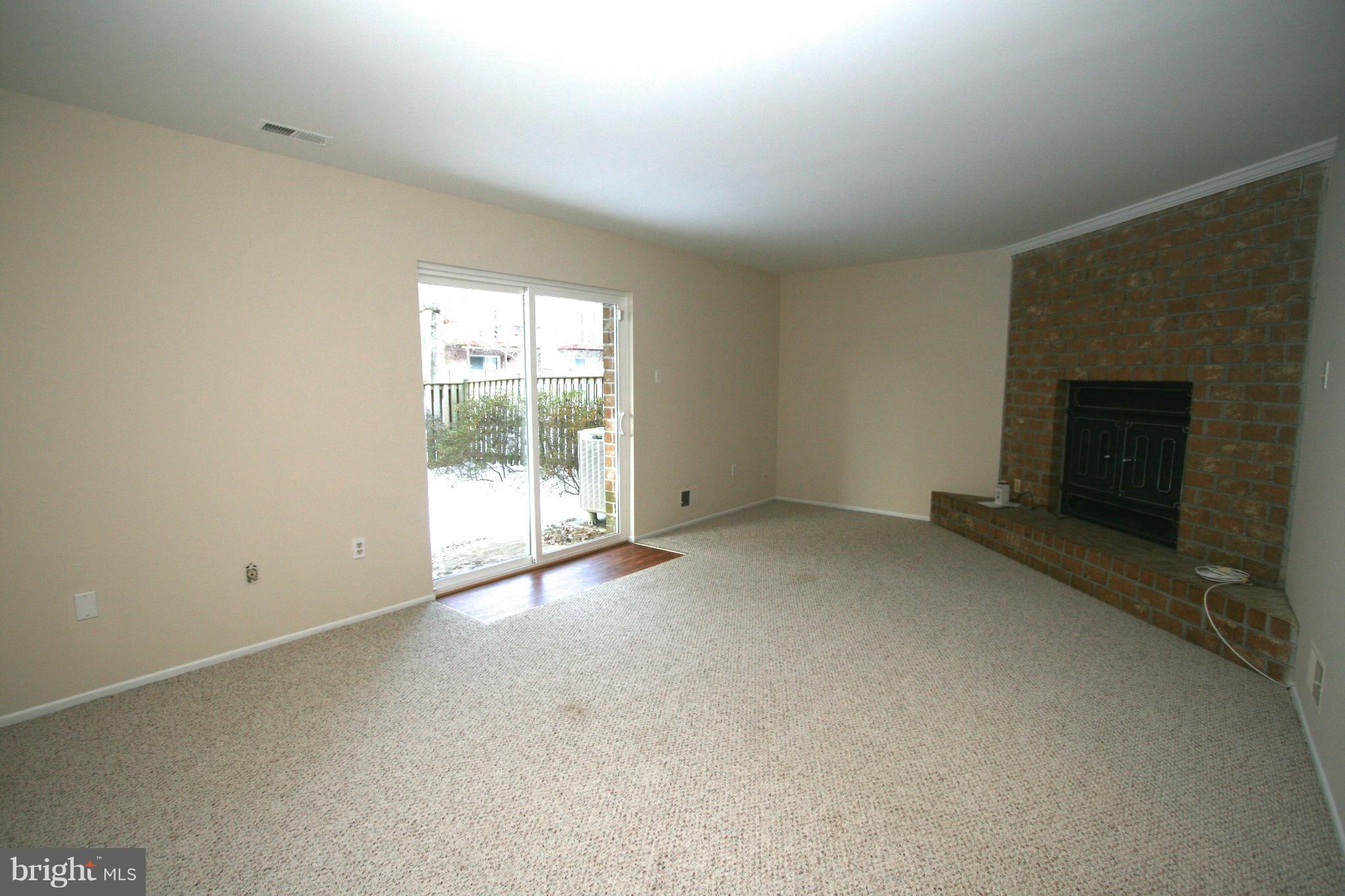 9716 Early Spring Way Columbia, MD 21046 - Photo 18 of 20 Family Room