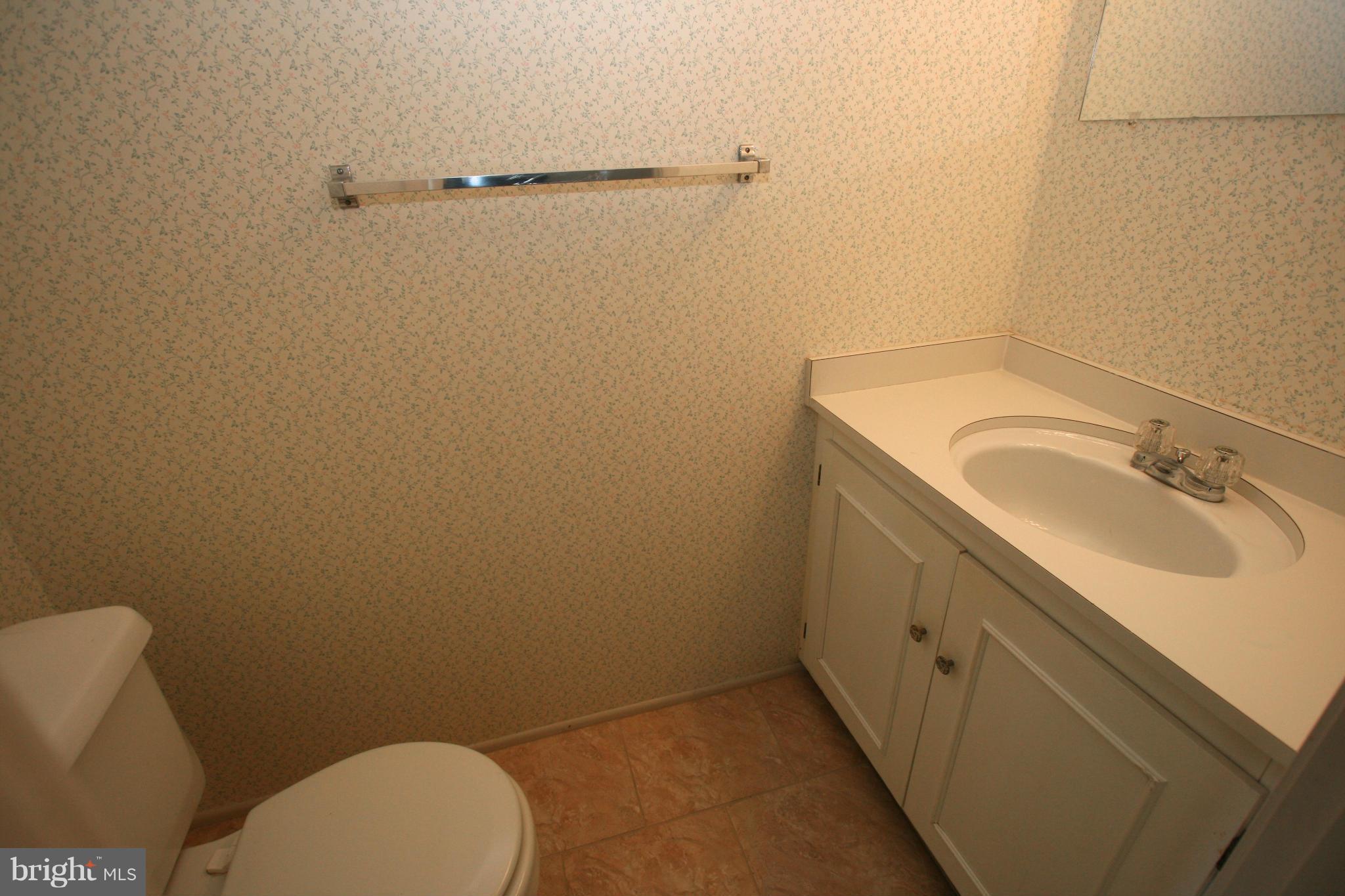 9716 Early Spring Way Columbia, MD 21046 - Photo 9 of 20 Bath