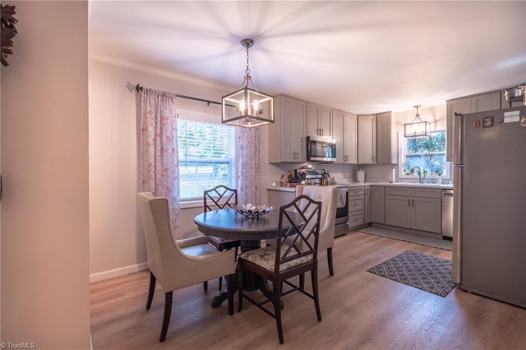 5770 Drake Road Greensboro, NC 27406 - Photo 8 of 28 Gallery Image 8