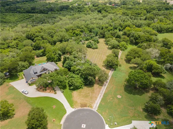 view of outdoor space and yard
