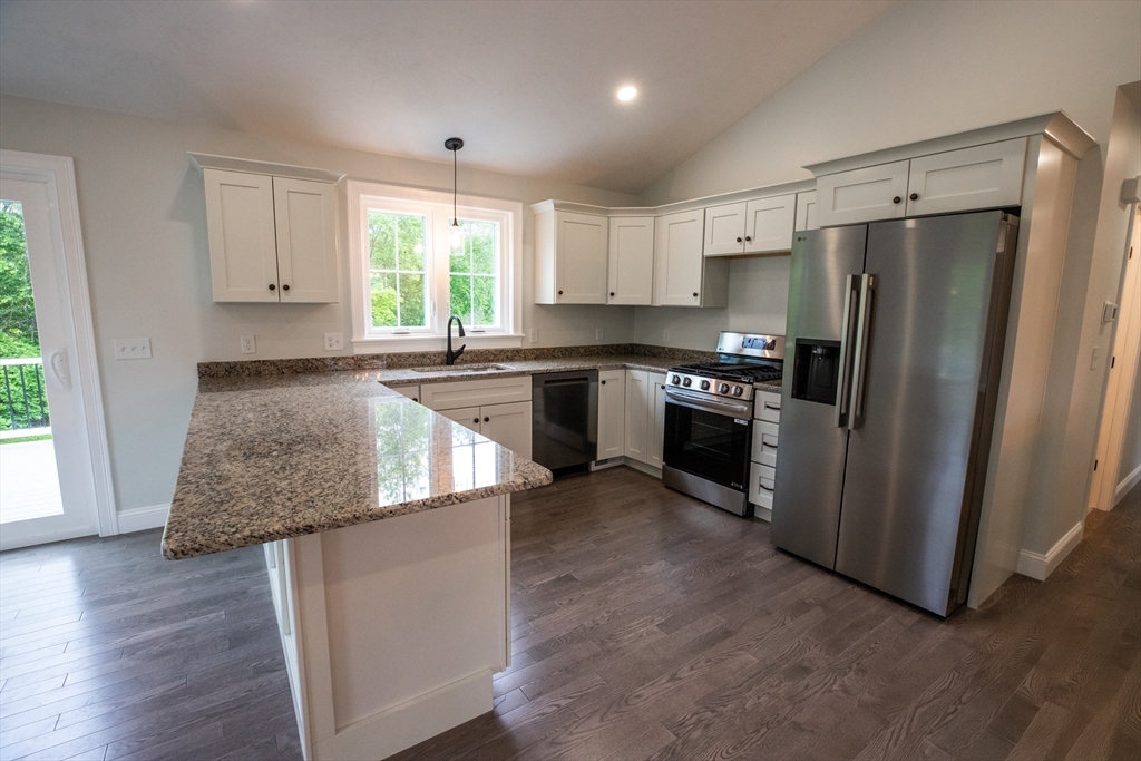 572 Wheelwright Road Barre, MA 01005 - Photo 10 of 27