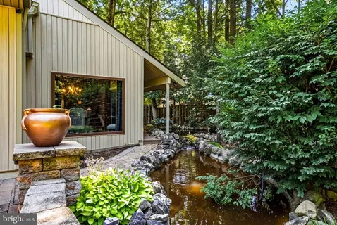 $665,000 | 16 Elizabeth Court West, Marlton, NJ 08053