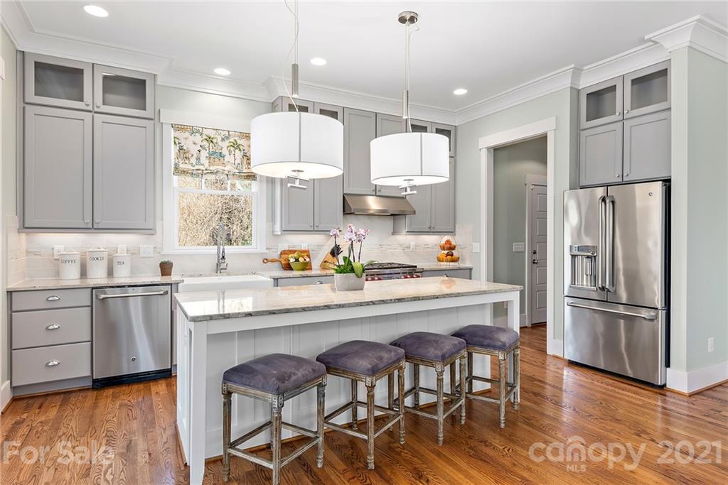 2912 Sharon View Road Charlotte, NC 28210 - Photo 12 of 36 Gallery Image 12