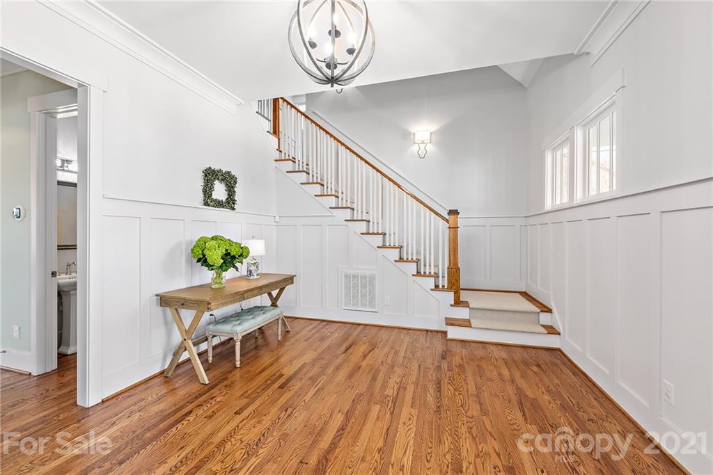 2912 Sharon View Road Charlotte, NC 28210 - Photo 3 of 36 Gallery Image 3