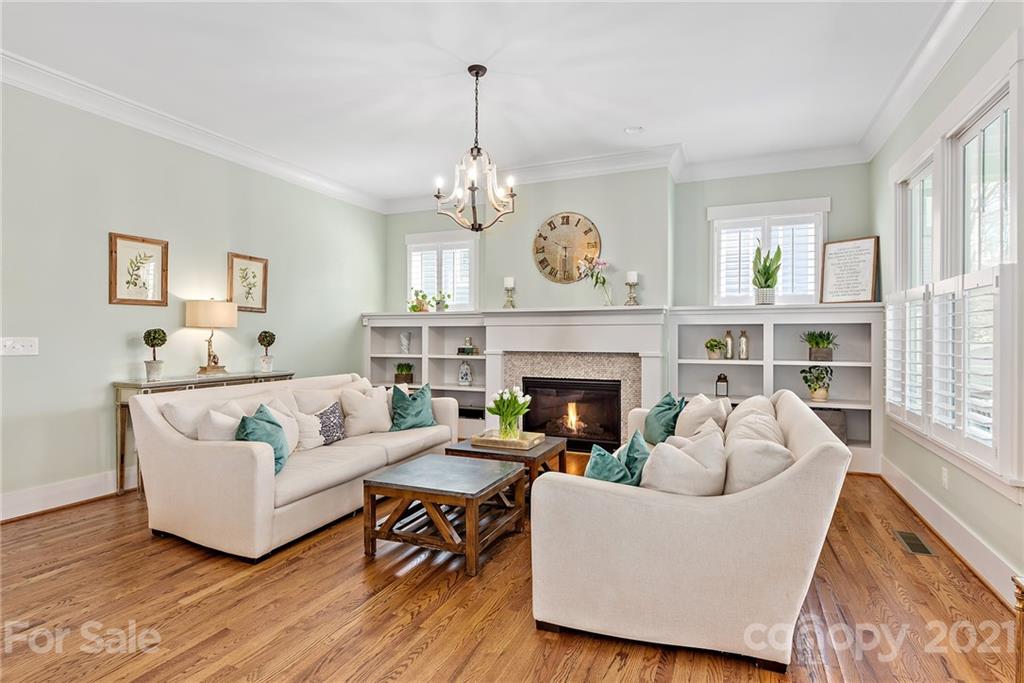 2912 Sharon View Road Charlotte, NC 28210 - Photo 6 of 36 Gallery Image 6