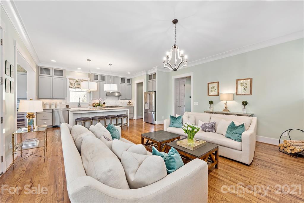 2912 Sharon View Road Charlotte, NC 28210 - Photo 8 of 36 Gallery Image 8
