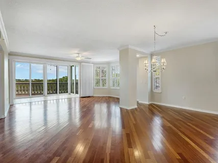 $565,000 | 5420 Eagles Point Circle, Unit 106, Sarasota, FL 34231