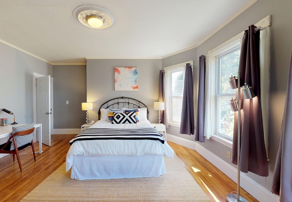 15 Draper Street, Unit 2 Boston, MA 02122 - Photo 3 of 18