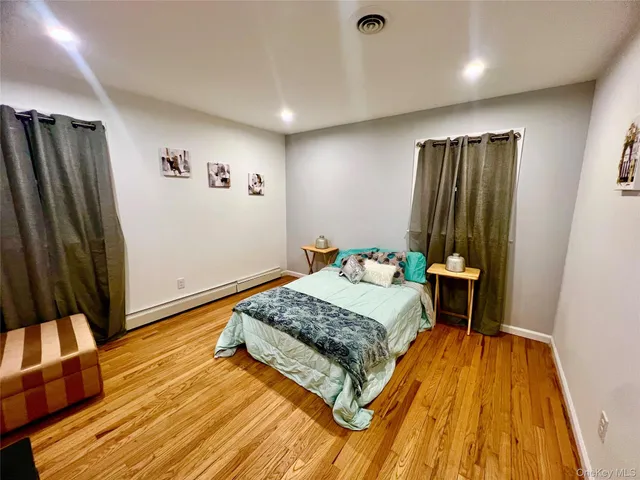 $499,000 | 14 R Dean Place, Middletown, NY 10940