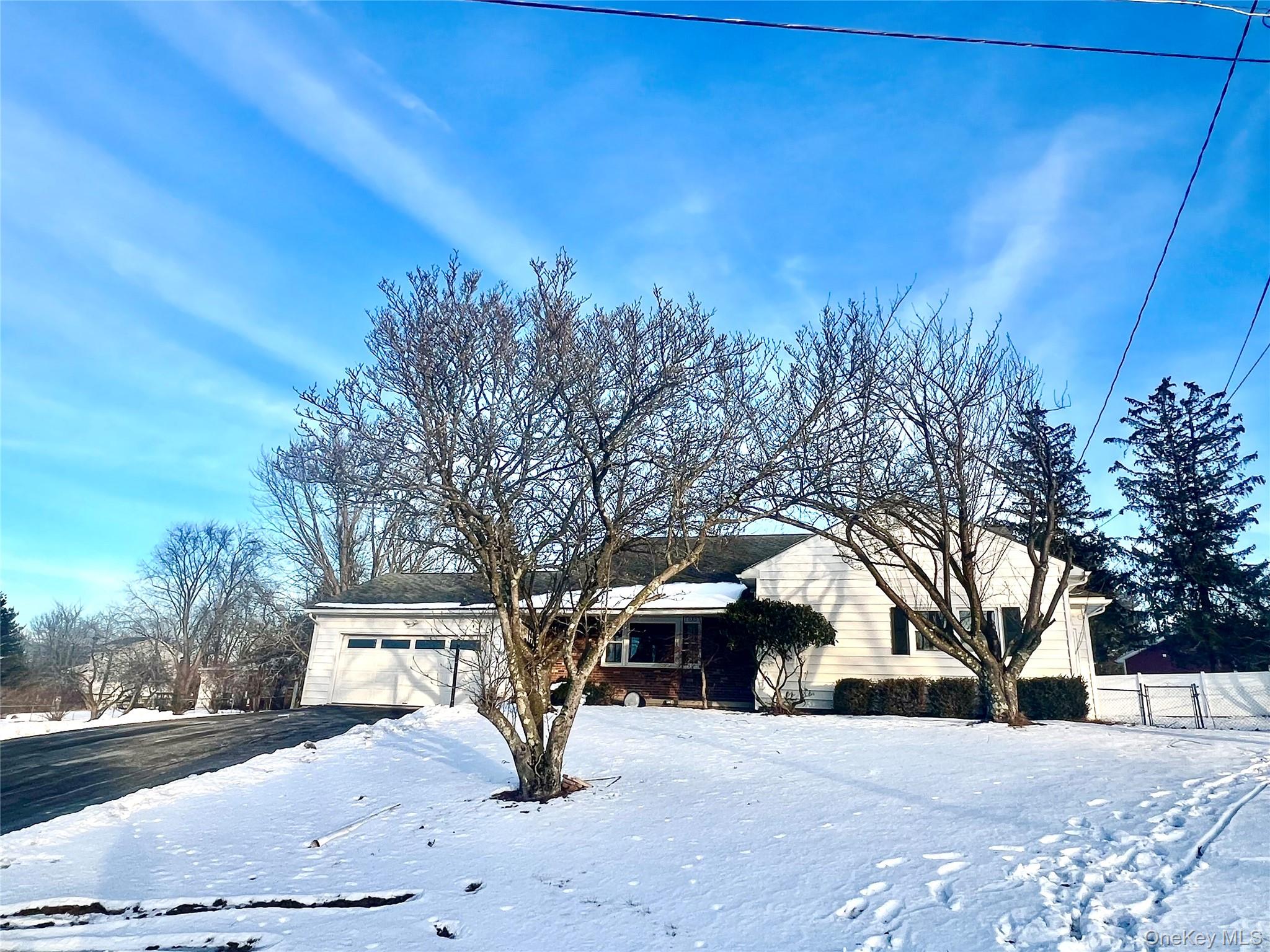 14 R Dean Place Middletown, NY 10940 - Photo 8 of 12