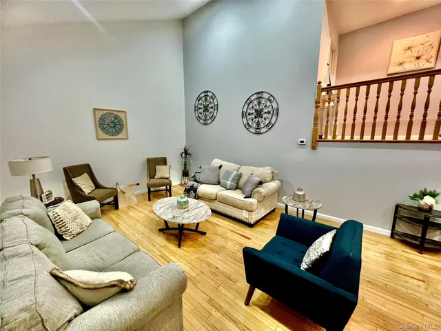 $499,000 | 14 R Dean Place, Middletown, NY 10940